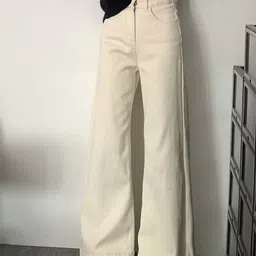 StyleCast Women Cotton Comfort Wide Leg High-Rise Stretchable Jeans-image-18