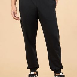 CULT Men Cult Training Joggers-picture-12