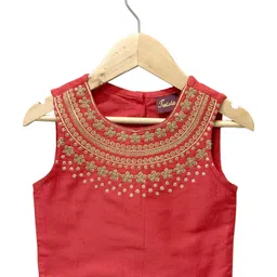 Twisha Woven Sleeveless Floral Embroidered Choli Lehenga Set - Red & Biege image 3