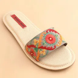 Earthy Touch Premium Slip On Ethnic Sandal - Beige Green image 3