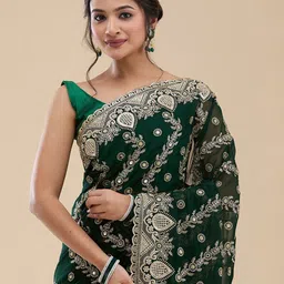 Vervee Couture Floral Embroidered Beads and Stones Net Saree image 3
