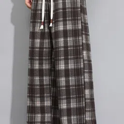 StyleCast Men Checked Easy Wash Trousers image 2