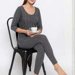 TRENDY RABBIT Women Round Neck Striped Ribbed Thermal Set-picture-20