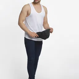 Friskers Men Pack Of 2 White & Grey Solid Cotton Gym Vests image 3