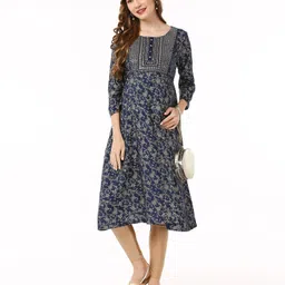Bella Mama Viscose Woven All Over Jal Print With Embrodiered Yoke Three Fourth Sleeves Maternity Kurta With Pocket- Navy Blue image 5