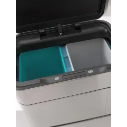 Fumato Automatic Touchless & Smart Dustbin With Lid- Silver image 4