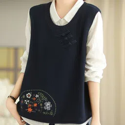 StyleCast Women Floral Embroidered Scoop Neck Sleeveless Sweater Vest-picture-32