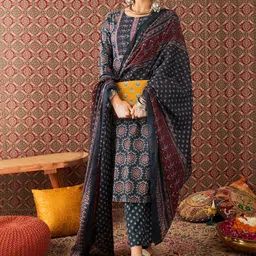 Indo Era Women Floral Printed Regular Pure Cotton Kurta with Trousers & Dupatta Kurta Sets image 5