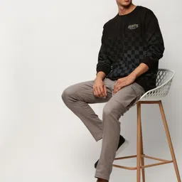 SHOWOFFFF Men Colourblocked Sweatshirt image 4