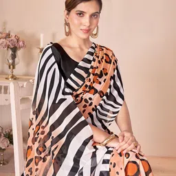 Garden Vareli Abstract Geometric Printed Pure Georgette Saree image 5