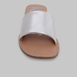 Kickers Women Open Toe Flats image 5