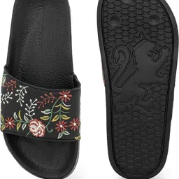 red tape Women Slides image 5