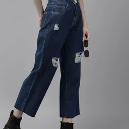 Roadster Women Straight Fit High-Rise Mildly Distressed Jeans-image-7