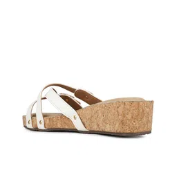 Inc 5 Women Open Toe Flats image 2