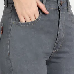 Chemistry Women Jean Skinny Fit High-Rise Light Fade Stretchable Jeans image 2