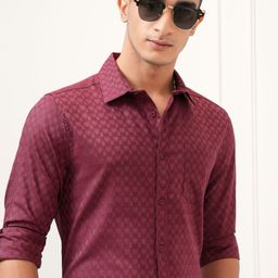 HIGHLANDER Men Cutaway Collar Textured Cotton Slim Fit Casual Shirt-picture-17