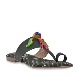 Jove Women's Pine Green Toe Ring Sandals-image-42