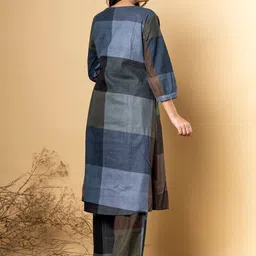Readiprint Women Printed Pleated Kurta with Palazzos image 3