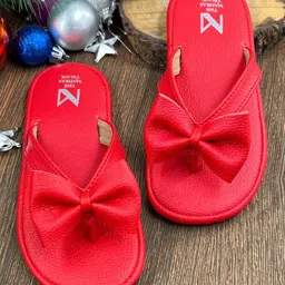 The Madras Trunk  Bow Detailed Flip Flops - Red-picture-28