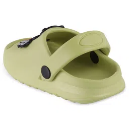 SHOES FOR JUNIORS Teddy Bear Applique Detailed With Sling Back Clogs - Green image 5