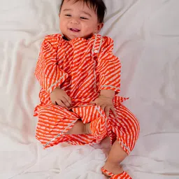 BownBee Pure Cotton Full Sleeves Leheriya Printed & Lace Embellished Dhoti Kurta With Booties Set - Orange-picture-38