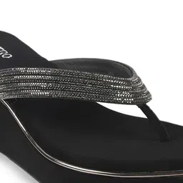 Metro Women Open Toe Platform Sandals image 2