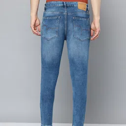 Flying Machine Men Mankle Relaxed Tapered Fit High-Rise Light Fade Stretchable Jeans image 2