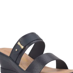 Bata comfit Textured Wedge Heels image 2