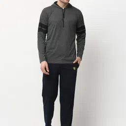 mack jonney VIMAL JONNEY Men Grey & Black Solid Night suit image 1