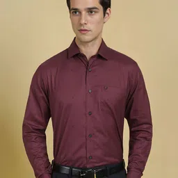 Allen Solly Men Slim Fit Spread Collar Conversational Printed Cotton Formal Shirt-picture-31