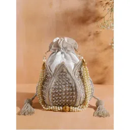 SWISNI Latest Silver Lotus Shape Potli Bag-picture-17
