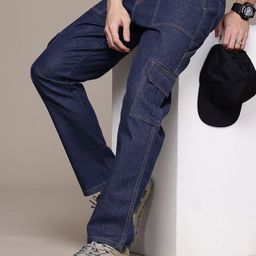 WROGN Men Relaxed Cargo Fit Light Fade Stretchable Jeans-picture-4