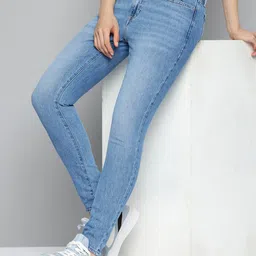 Levis Women 711 Skinny Fit Light Fade Stretchable Jeans-image-44