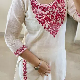 HERE&NOW Women Ethnic Motifs Embroidered Regular Thread Work Kurta with Trousers & With Dupatta image 3