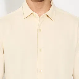 Peregrine by Pantaloons Men Slim Fit Casual Shirt image 3