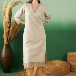 Sangria Floral Yoke Design Thread Work V-Neck Straight Kurta-image-4