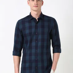 Peter England Casuals Men Spread Collar Checked Cotton Slim Fit Casual Shirt-picture-30