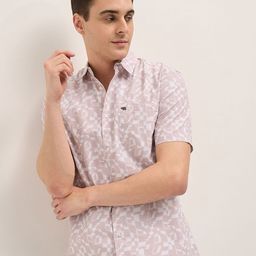 THE BEAR HOUSE Men Spread Collar Abstract Printed Cotton Relaxed Fit Casual Shirt-picture-37