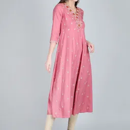 ANANDITA Floral Embroidered V Neck Sequinned Anarkali Kurta image 4