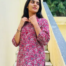 Feemel Floral Printed Pure Cotton Kurti image 5