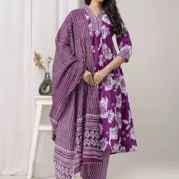 SINGNI Women Floral Printed Regular Pure Cotton Kurta with Trousers & With Dupatta-picture-5