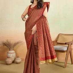 SHANVIKA Geometric Printed Pure Cotton Saree image 3