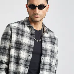 THE BEAR HOUSE Slim Fit Tartan Checked Flannel Pure Cotton Casual Shirt-image-9
