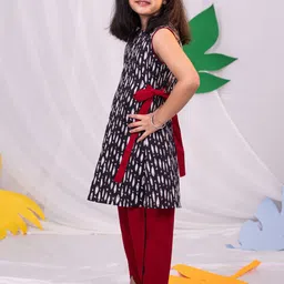 VASTRAMAY Girls Conversational Printed Pure Cotton Straight Kurta with Dhoti Pants image 3