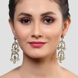 KARATCART Gold-Plated & White Kundan Studded Drop Earrings image 5