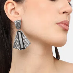 SOHI Gold-Plated Contemporary Drop Earrings image 5