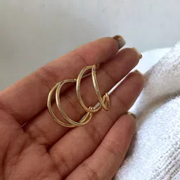 ISHKAARA Gold-Plated Circular Half Hoop Earrings image 3