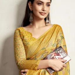 KALINI Women Geometric Printed Saree image 3