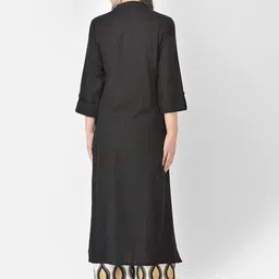Pistaa Women Black Panelled Kurta with Palazzos image 5