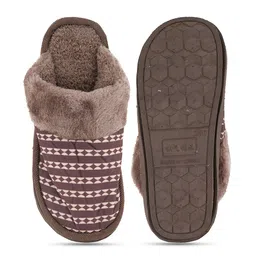 SAPATOS Men Printed Room Slippers image 5